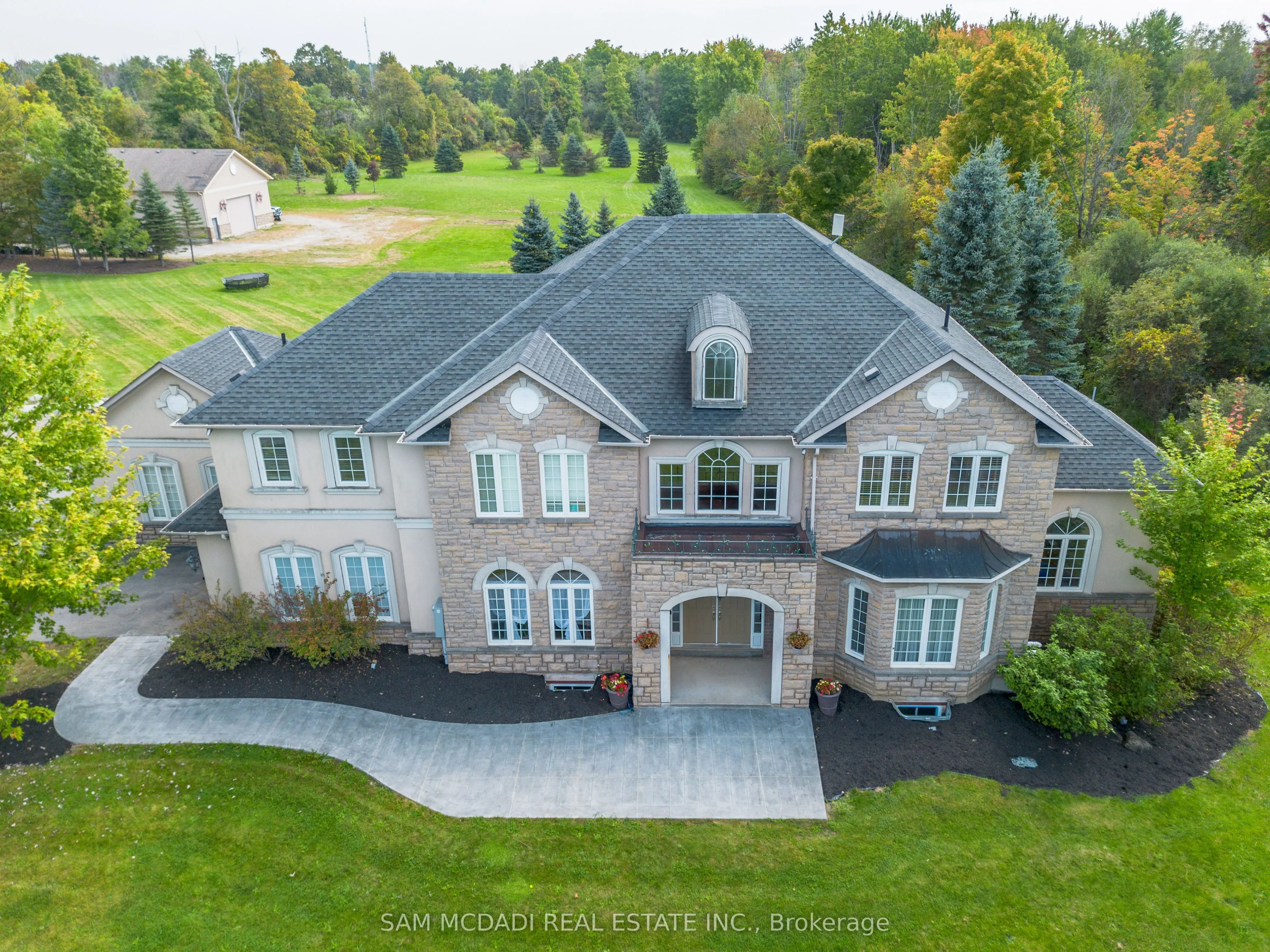 11170 Menzies Court, Milton, ON L0P 1B0