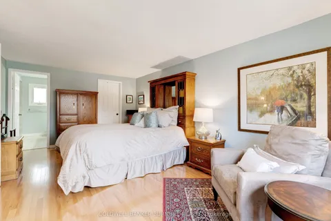 2251 Mansfield Drive, Burlington, ON L7P 3J3