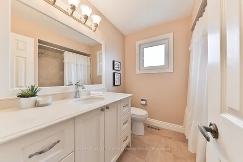 2289 Beejay Court, Mississauga, ON L5M 2N6