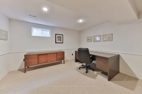 2289 Beejay Court, Mississauga, ON L5M 2N6