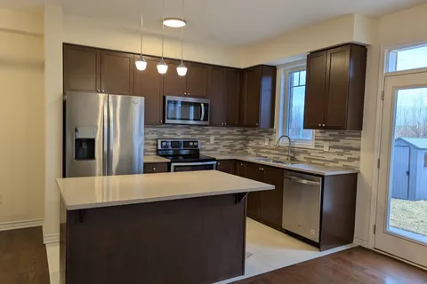 1574 Clitherow Street, Milton, ON L9E 0A5