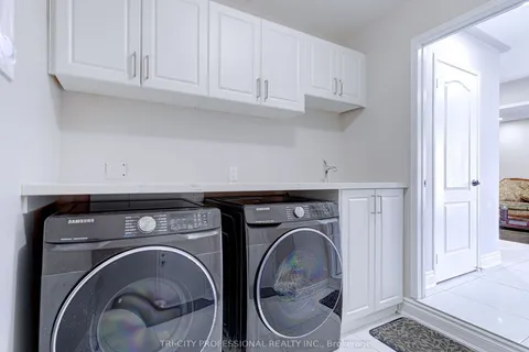 40 Brinkley Drive, Brampton, ON L7A 1G9