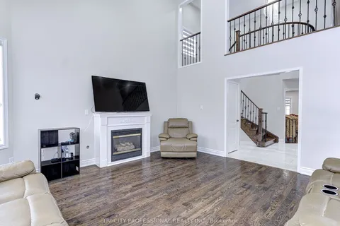 40 Brinkley Drive, Brampton, ON L7A 1G9