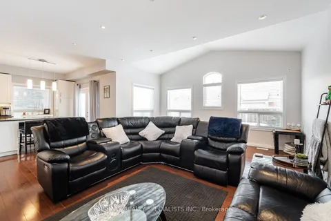 981 Kennedy Circle, Milton, ON L9T 0C6