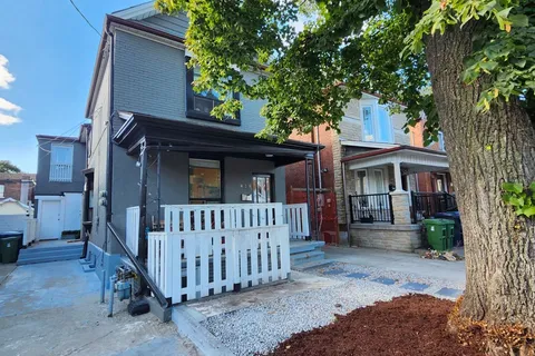 418 Margueretta Street, Toronto, ON M6H 3S5