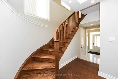 249 Hinton Terrace, Milton, ON L9E 1C8