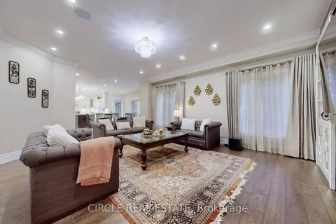 5351 Forest Ridge Drive, Mississauga, ON L5M 5B4