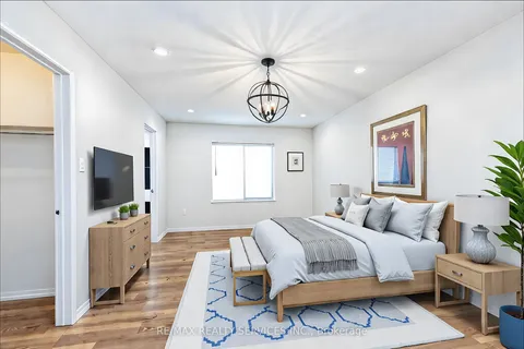 98 Lent Crescent, Brampton, ON L6Y 4X7