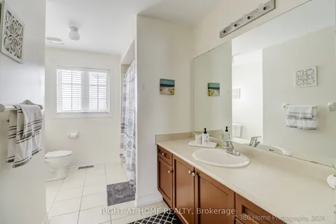 69 Calderstone Road, Brampton, ON L6P 2A7