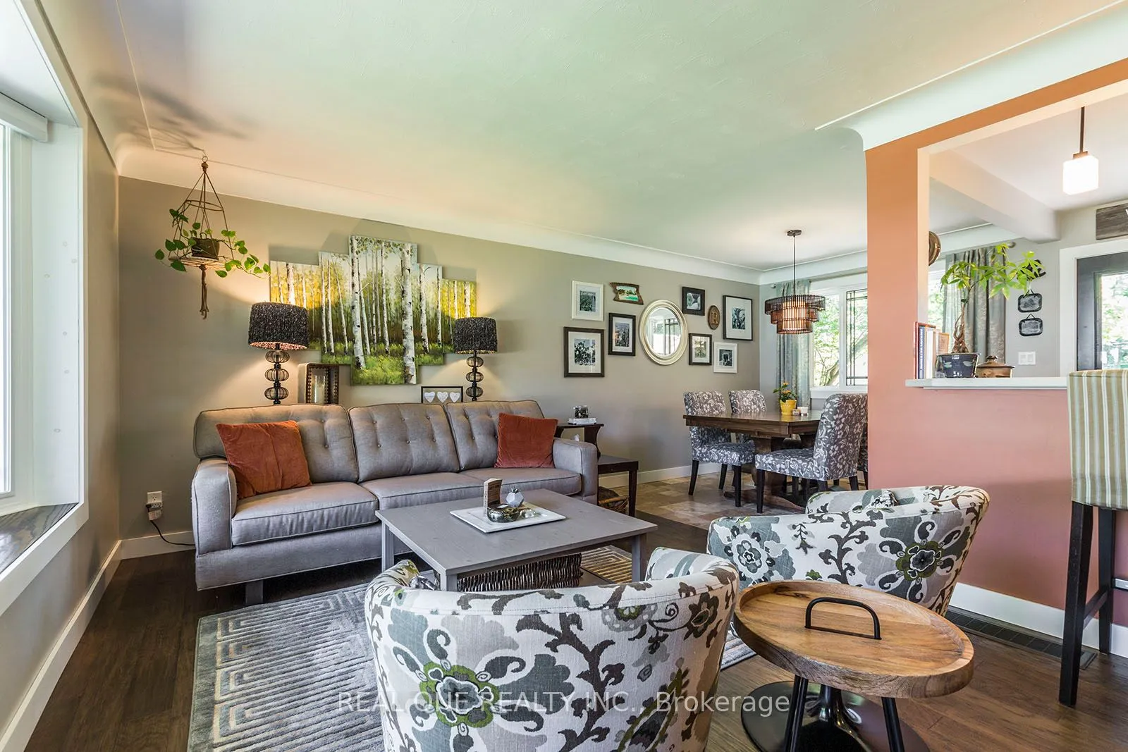 5222 Bromley Road, Burlington, ON L7L 3E9