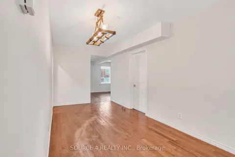 29 Hillary Avenue, Toronto, ON M6N 2B9