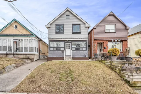 29 Hillary Avenue, Toronto, ON M6N 2B9