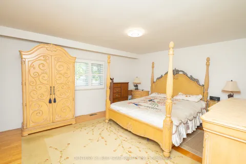 5955 Mayfield Road, Brampton, ON L6R 0A8