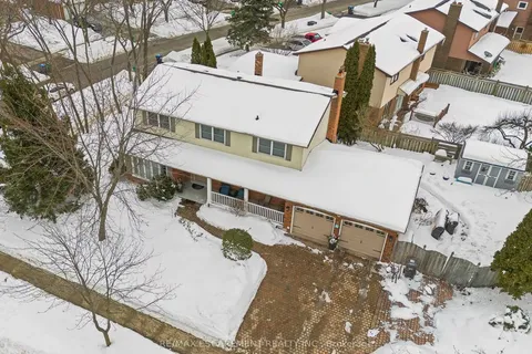 1580 WOODEDEN Drive, Mississauga, ON L5H 3S5