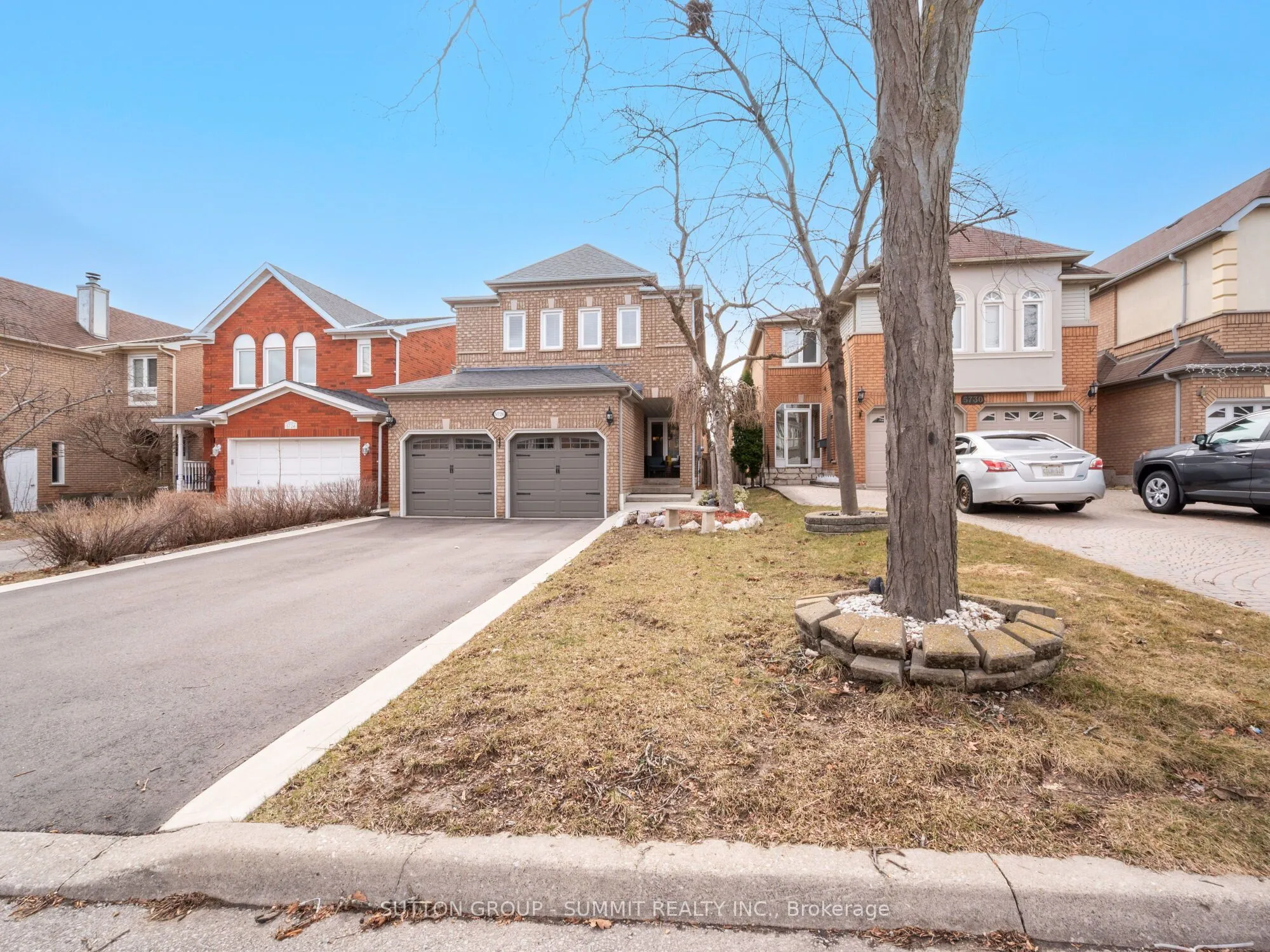 5726 TAYSIDE Crescent, Mississauga, ON L5M 5J4