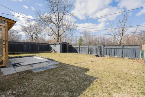 72 Brookland Drive, Brampton, ON L6T 2M5