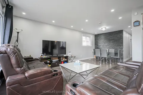 72 Brookland Drive, Brampton, ON L6T 2M5