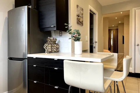 1301 Davenport Road, Toronto, ON M6H 2H3