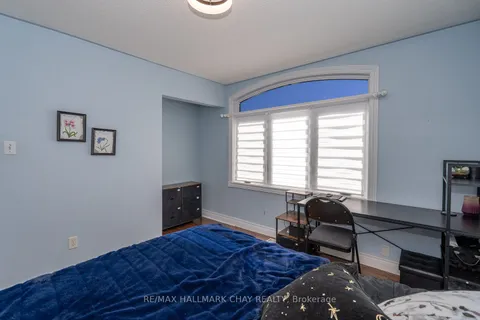 24 Bushberry Road, Brampton, ON L7A 1L3