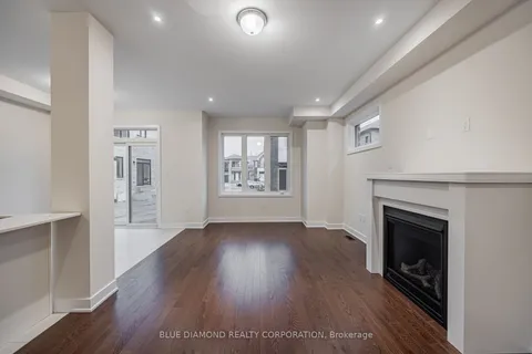 605 BEARBERRY Place, Milton, ON L9E 1V1