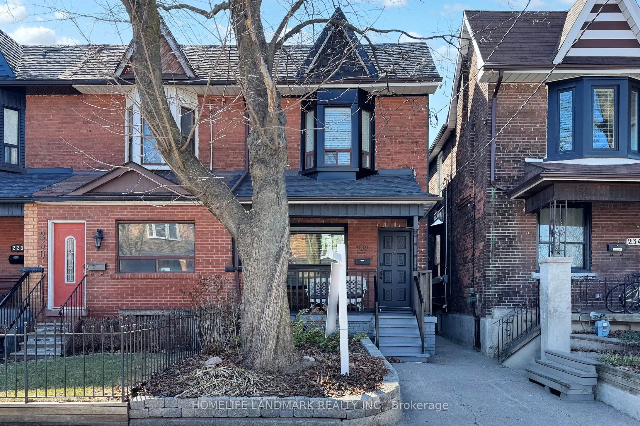 232 Laughton Avenue, Toronto, ON M6N 2X5
