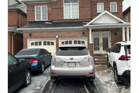 66 Lexington Road, Brampton, ON L6P 2B1