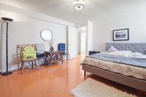 85 Springview Drive, Brampton, ON L6X 4L1