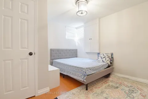 85 Springview Drive, Brampton, ON L6X 4L1