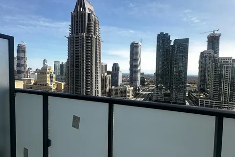 430 Square One Drive, Mississauga, ON L5B 3Y1