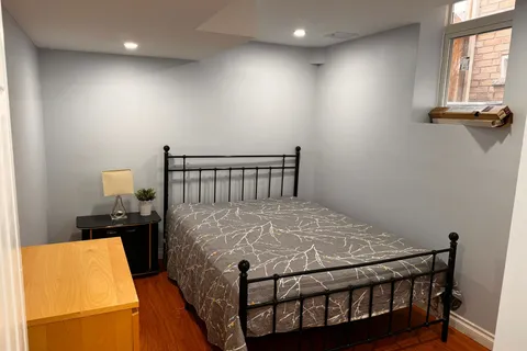 21 Delambray Street, Brampton, ON L6R 0W2
