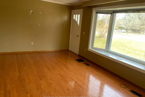 2 Russell Mason Court, Caledon, ON L7C 1G6