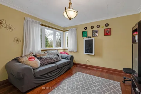 45 Marysfield Drive, Brampton, ON L6P 0J2