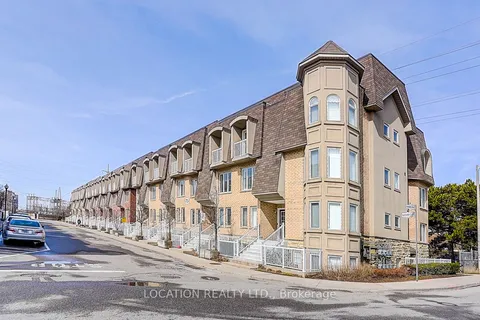 75 Turntable Crescent, Toronto, ON M6H 4K9