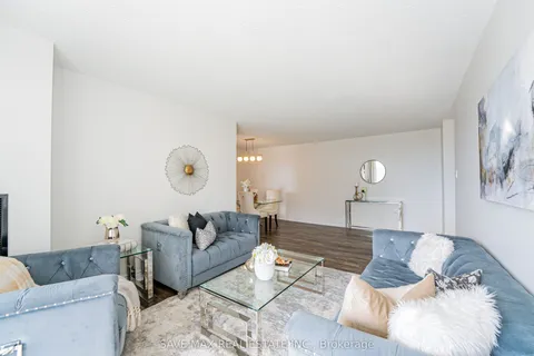 17 Knightsbridge Road, ON L6T 3X9