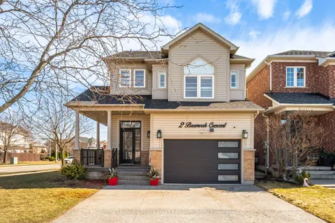 2 Bramoak Crescent, Brampton, ON L7A 1T7