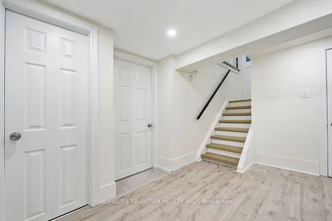 46 Cowan Avenue, Toronto, ON M6K 2N4