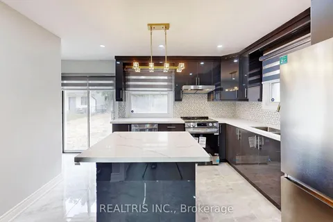 36 Tealham Drive, Toronto, ON M9V 3T6