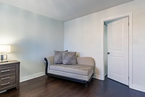 55 Castlehill Road, Brampton, ON L6X 4C9