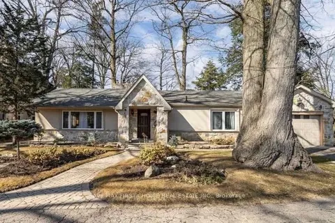 1249 Indian Road, Mississauga, ON L5H 1S2