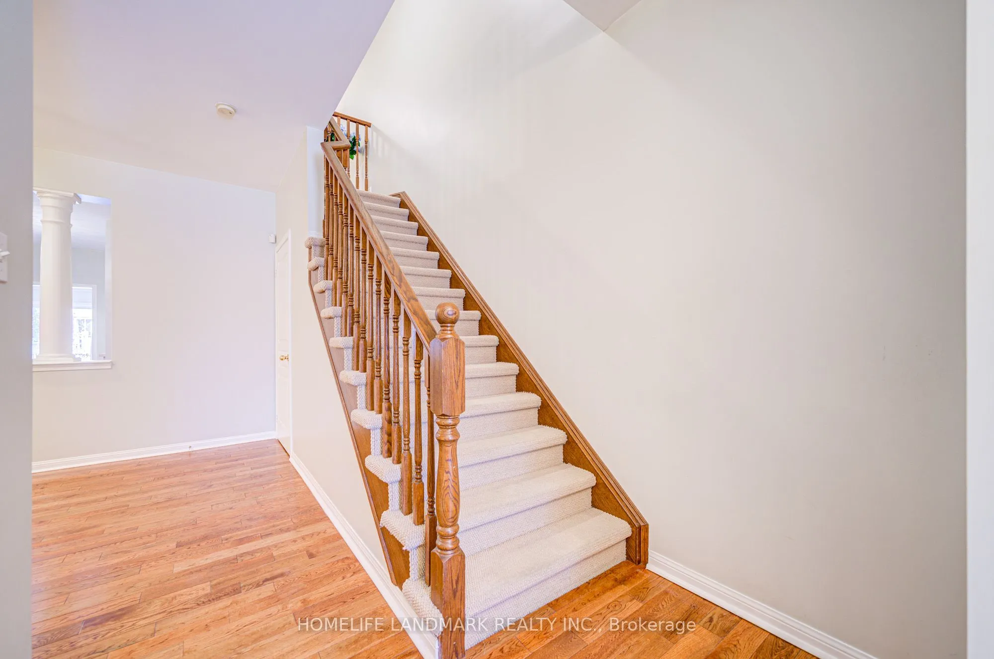 2290 Highcroft Road, Oakville, ON L6M 4Y4