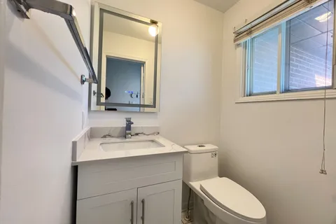 4670 Empire Crescent, Mississauga, ON L5R 1M7