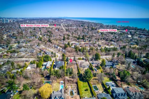 392 Fourth Line, Oakville, ON L6L 5A4