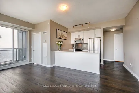 4011 Brickstone Mews, Mississauga, ON L5B 0J7