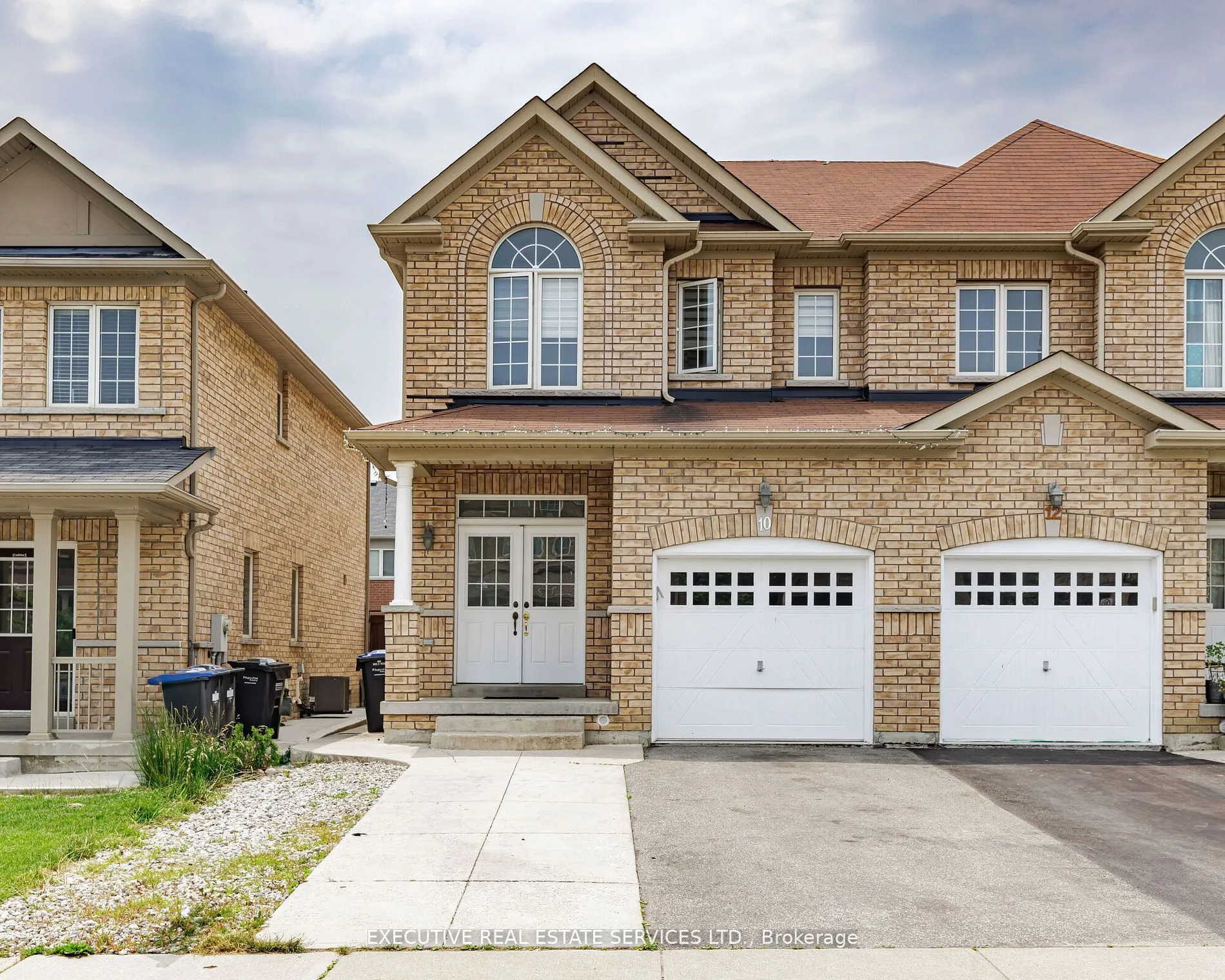 10 Natronia Trail, Brampton, ON L6P 3N1