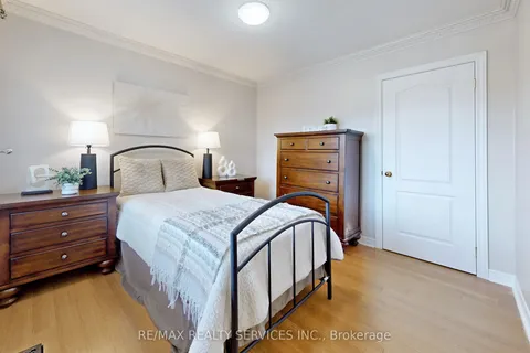 24 Amaranth Crescent, Brampton, ON L7A 0L7