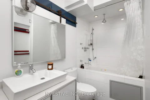 24 Noble Street, Toronto, ON M6K 2C8