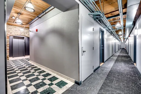 24 Noble Street, Toronto, ON M6K 2C8