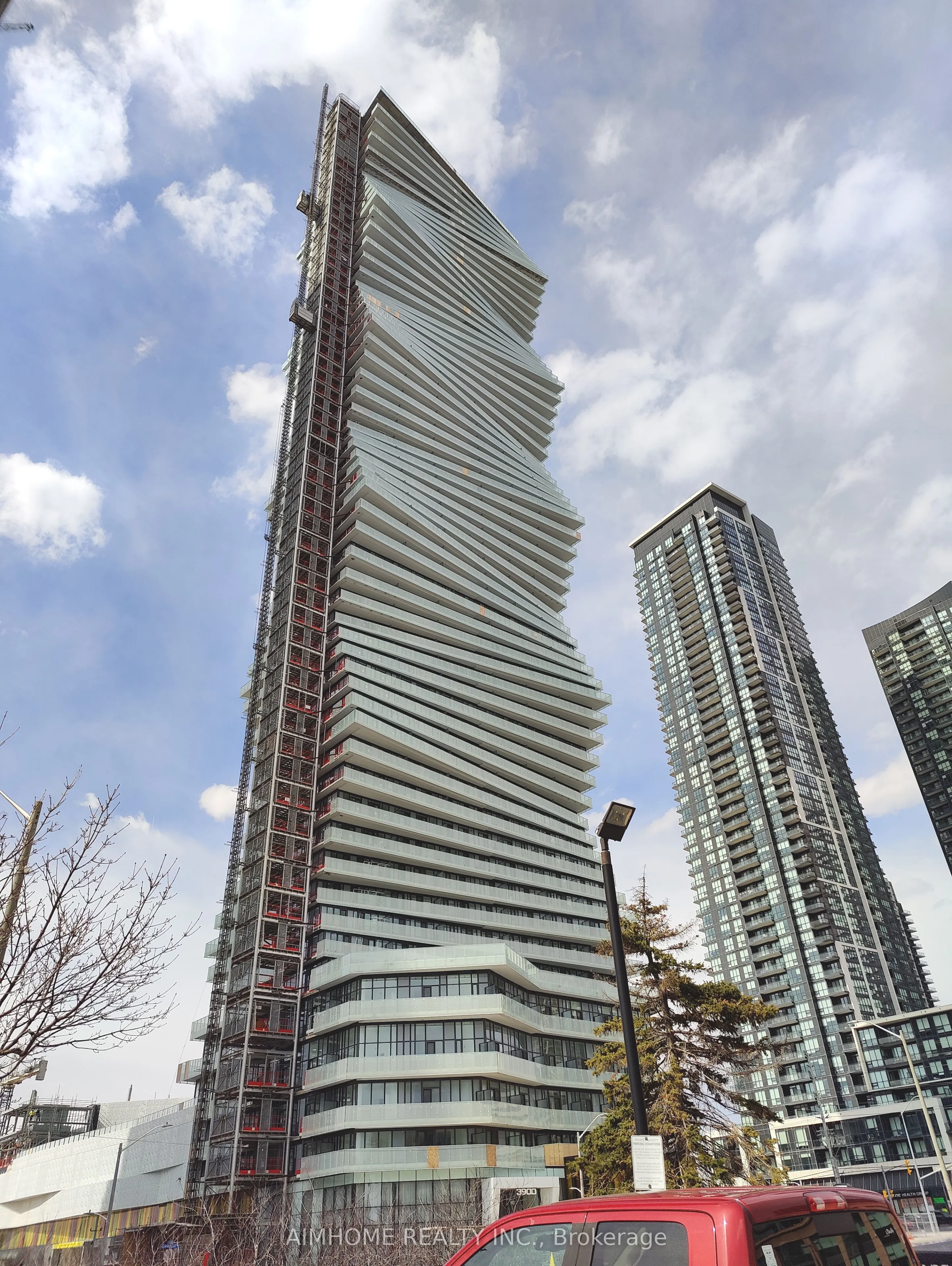 3900 Confederation Parkway, Mississauga, ON L5B 0K7