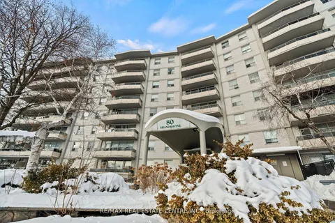 80 Grandravine Drive, Toronto, ON M3J 1B2