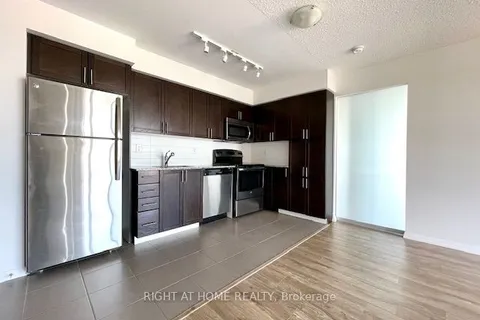 830 Lawrence Avenue, Toronto, ON M6A 0B6